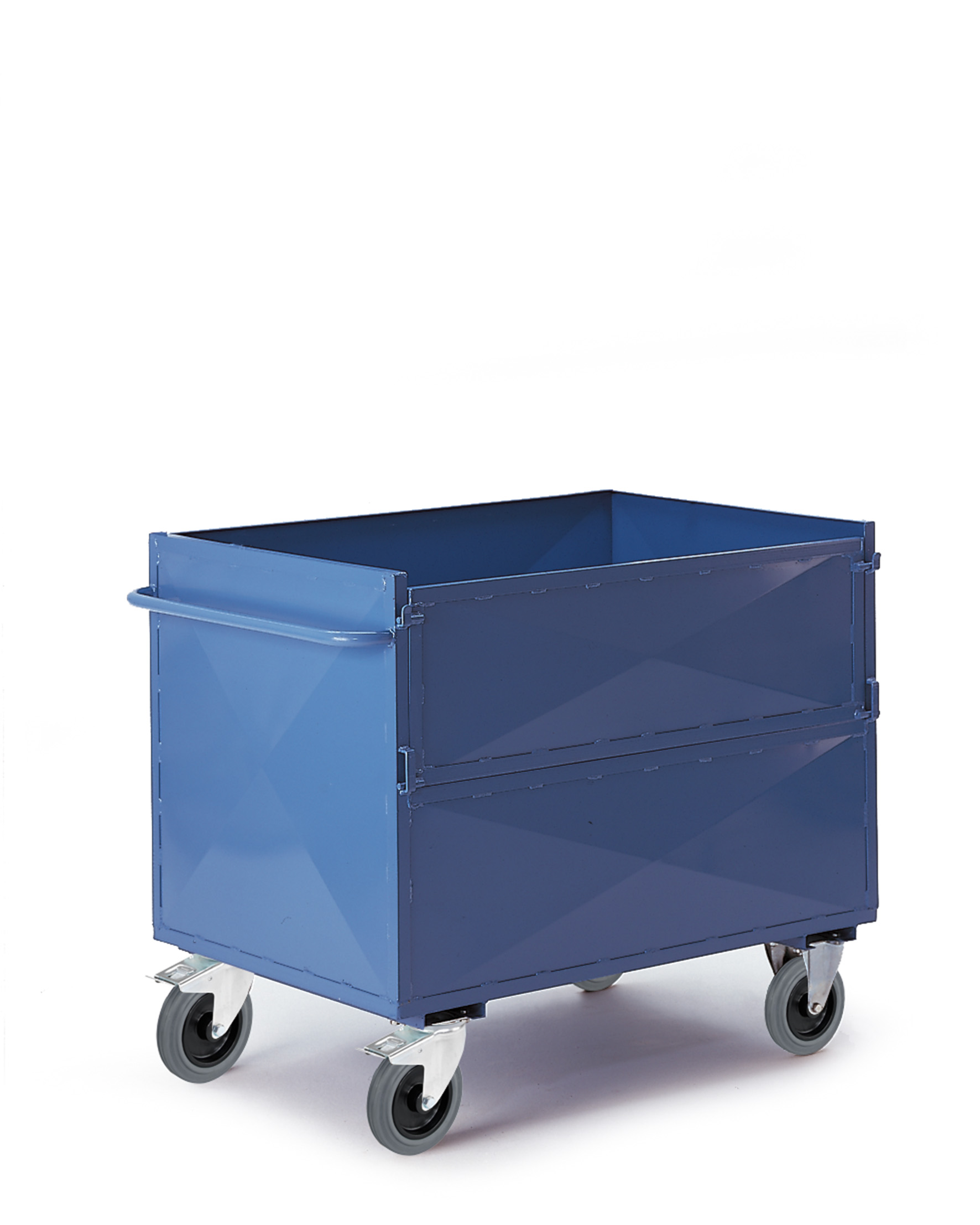 Chariot à caisse en tôle